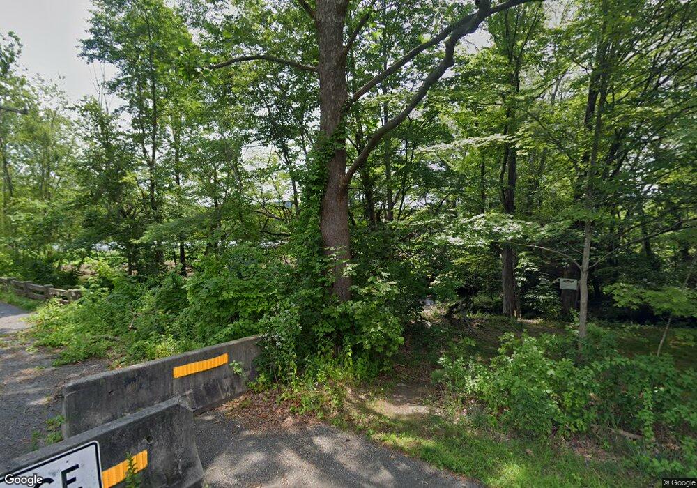 52 Center St, Montague, MA 01351 - photo 1