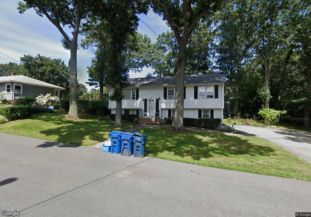 5 Standish Rd, Lawrence, MA 01843 - photo 1