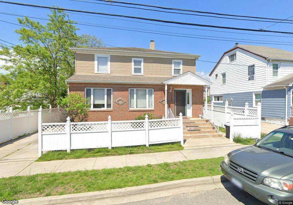 1000 Maxwell St, Franklin Square, NY 11010 - photo 1