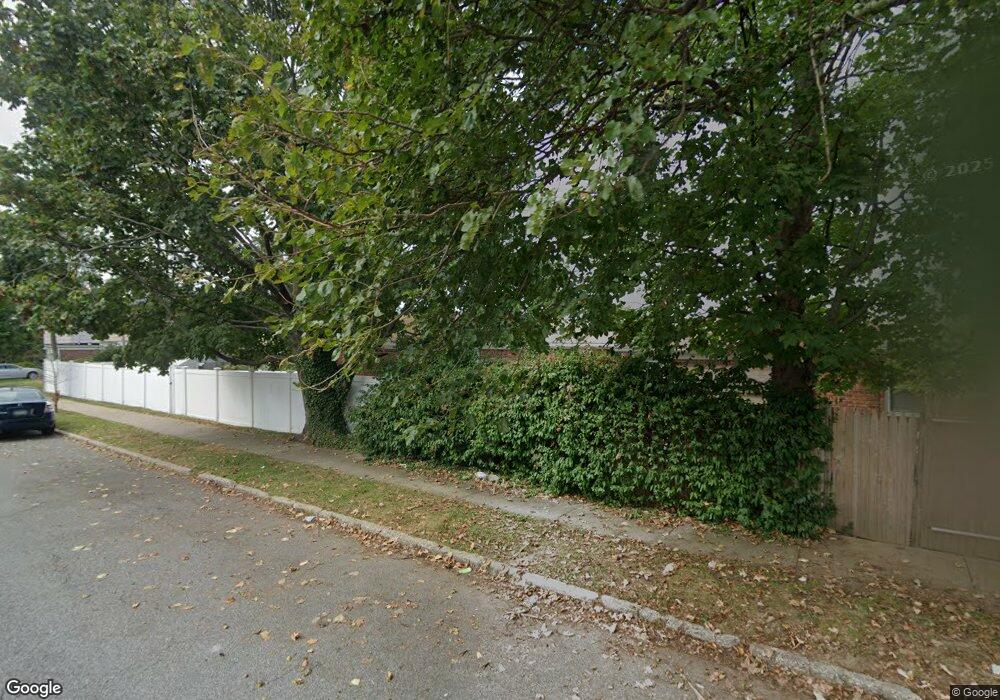 5748 260th St, Little Neck, NY 11362 - photo 1