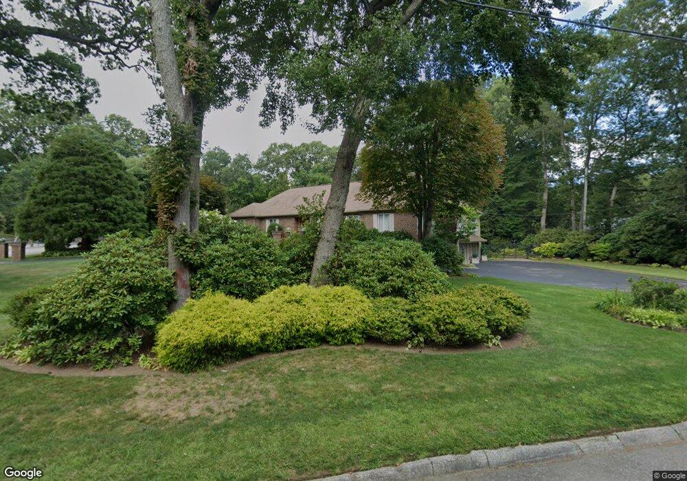 7 Heritage Dr, East Greenwich, RI 02818 - photo 1