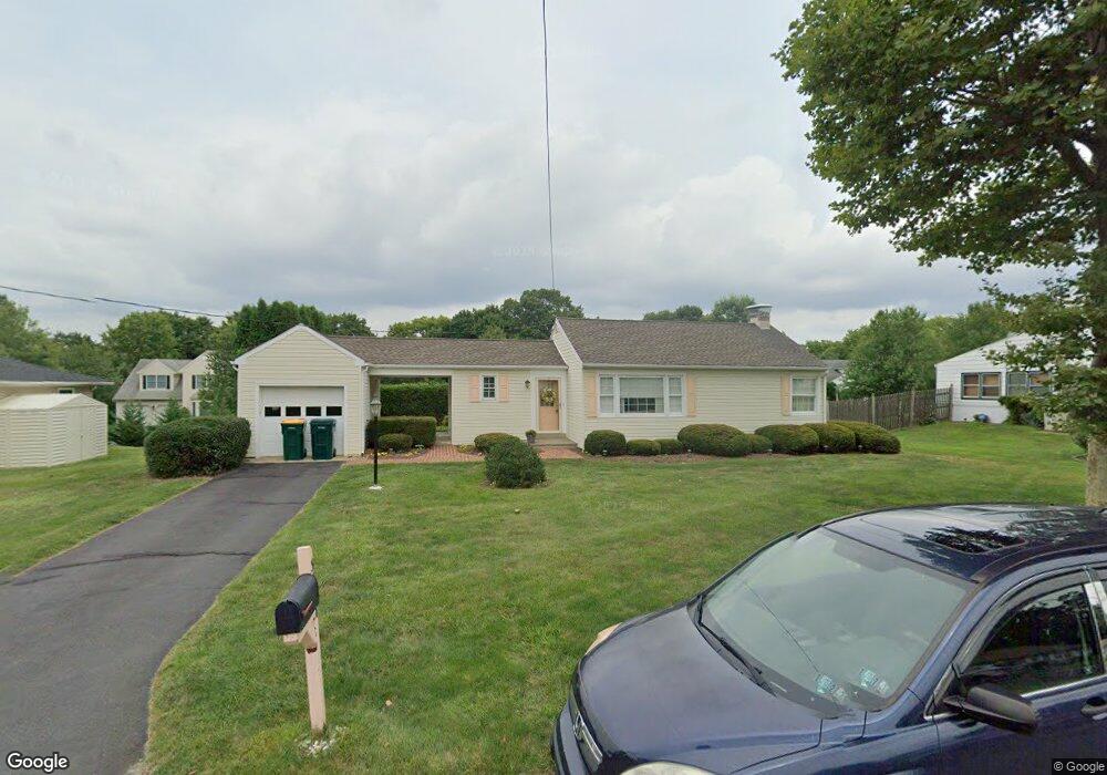 3777 Fleetwood Dr, Easton, PA 18045 - photo 1