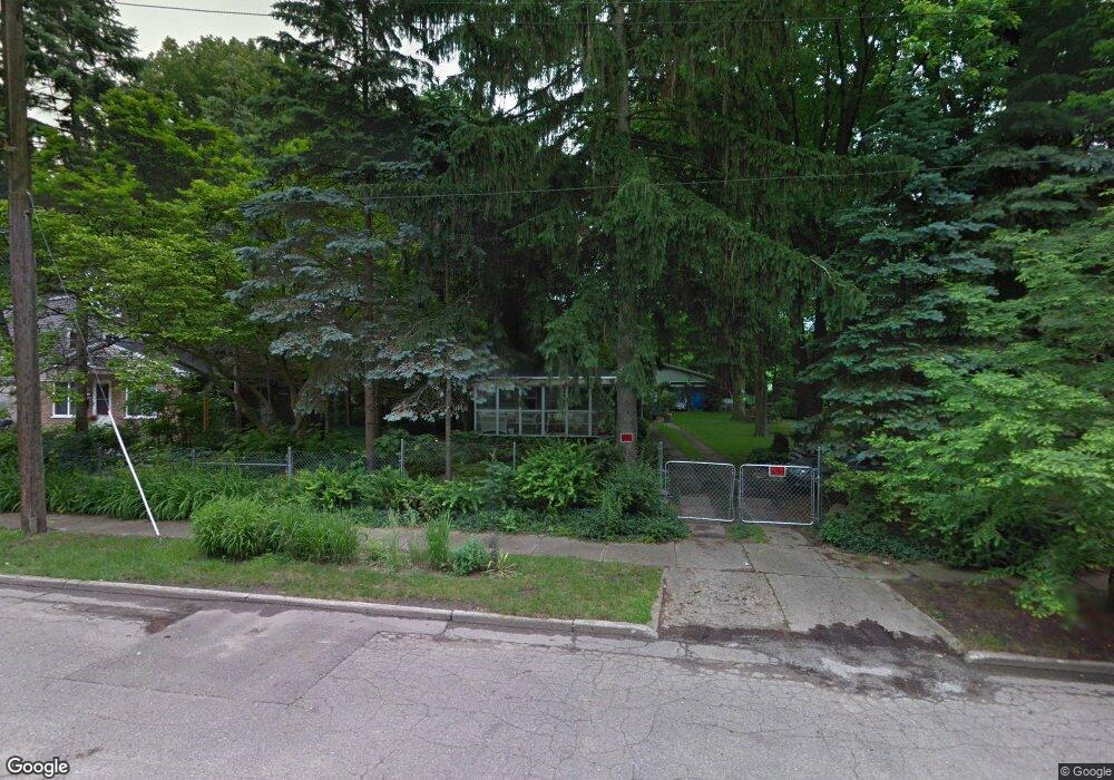 1243 Regent St, Lansing, MI 48912 - photo 1