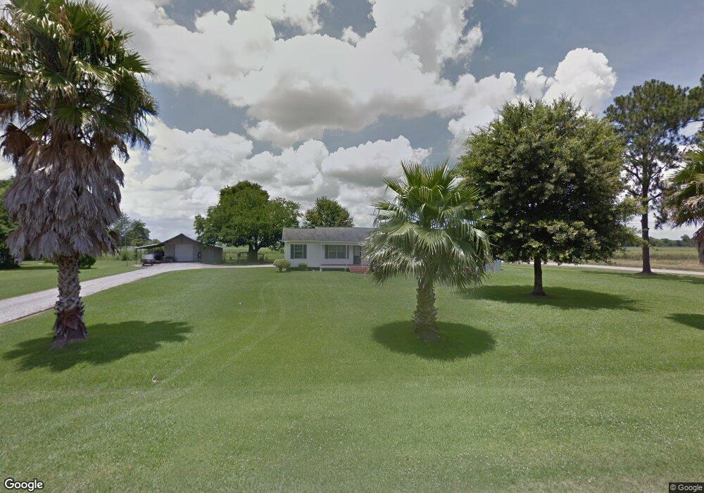 2810 Labauve Dr, New Iberia, LA 70560 - photo 1