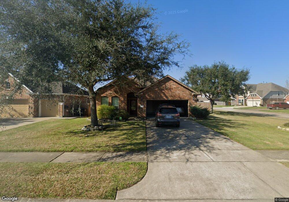 1535 Allison St, Alvin, TX 77511 - photo 1