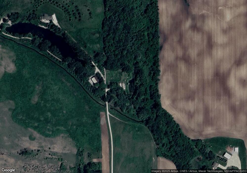 74534 270th St, Clarks Grove, MN 56016 - photo 1