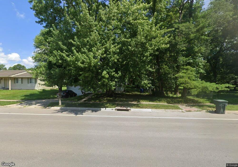 2640 Woodsedge Rd, Columbus, OH 43224 - photo 1