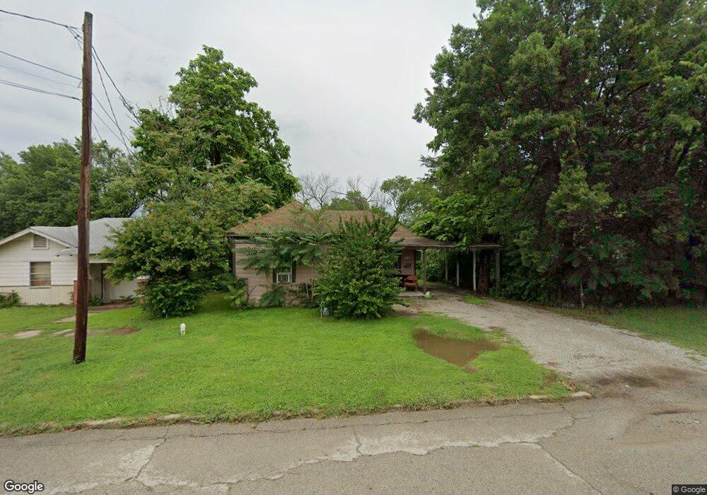 925 2nd Ave NW, Ardmore, OK 73401 - photo 1