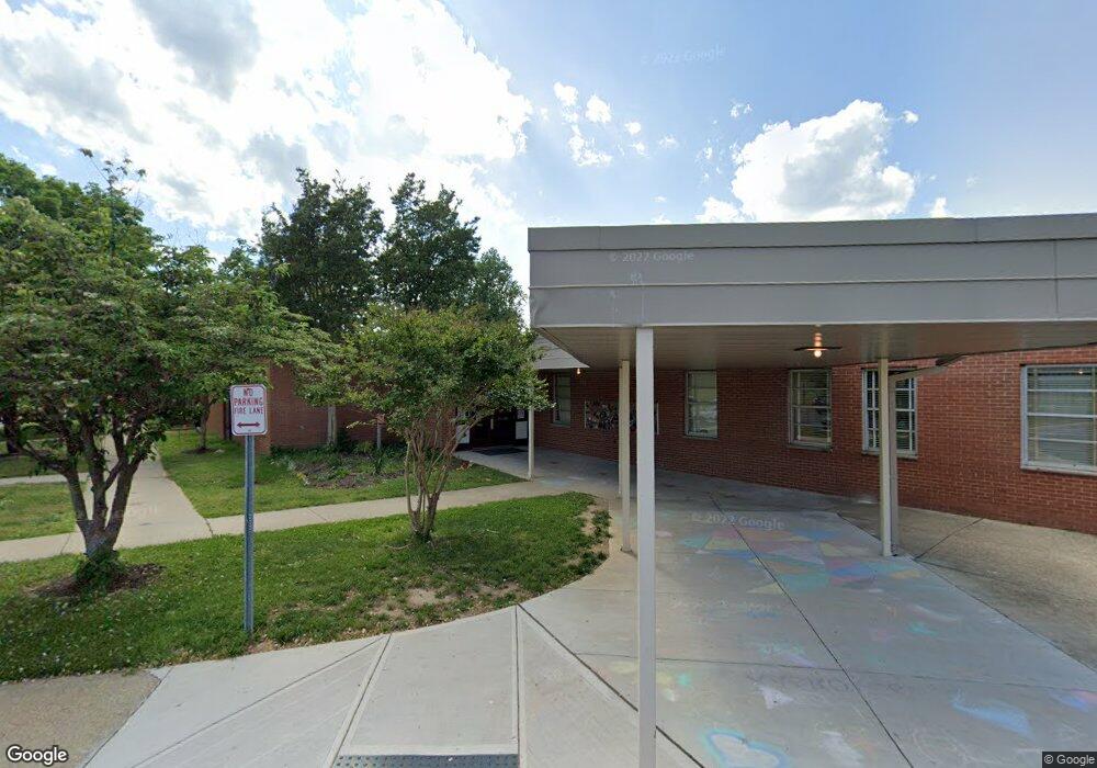 601 Suffolk Ave, Capitol Heights, MD 20743 - photo 1