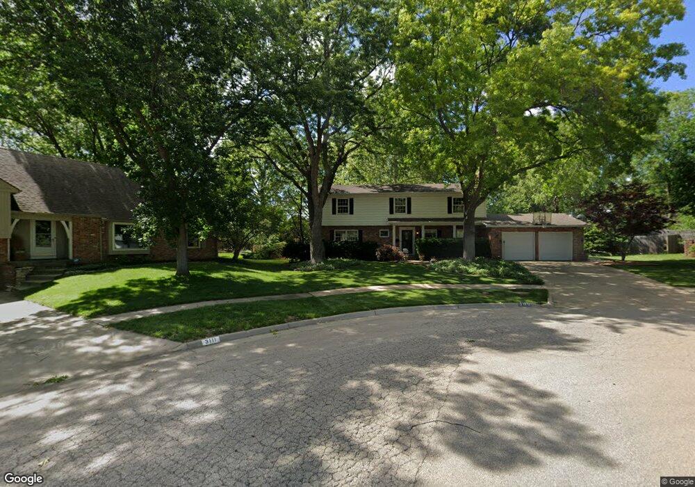 3110 SW Briarwood Cir, Topeka, KS 66611 - photo 1