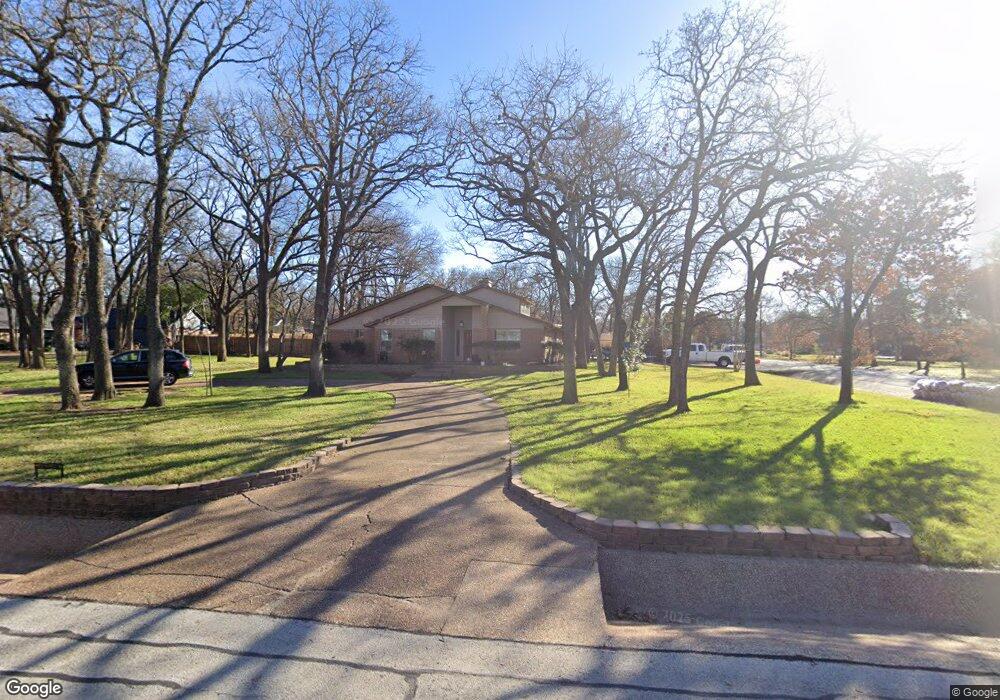 825 Wildwood Ln, Southlake, TX 76092 - photo 1