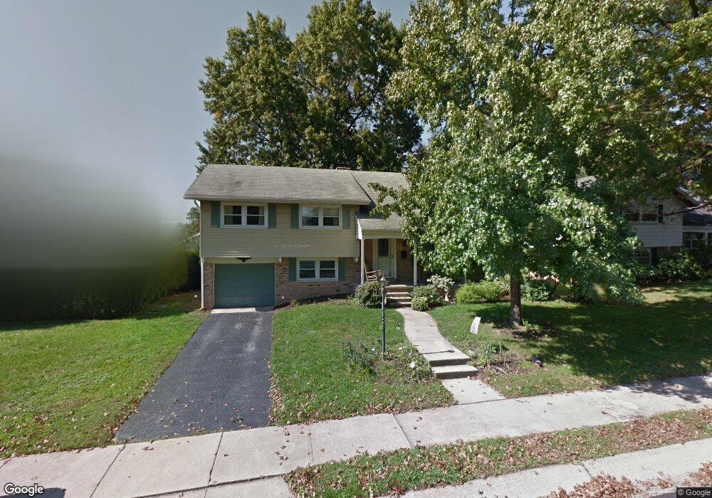 2707 Craig Ave, Reading, PA 19609 - photo 1