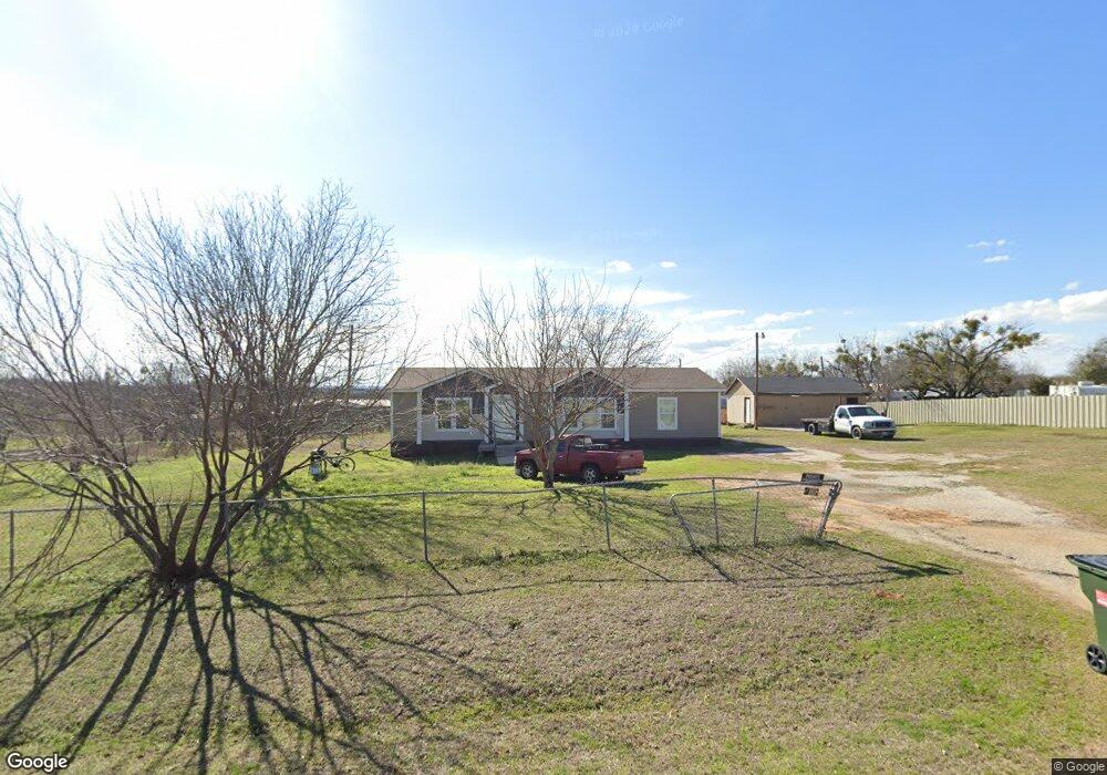 315 Gina Cir, Granbury, TX 76049 - photo 1