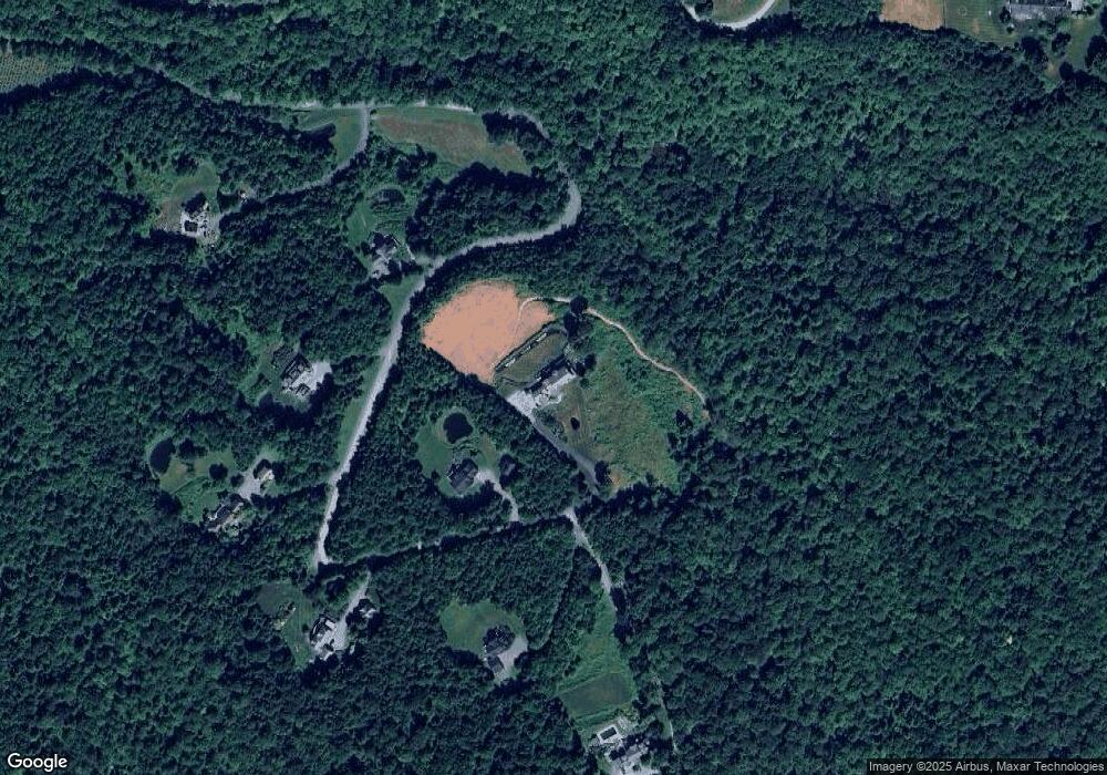 675 Putnum Forest Rd, Stowe, VT 05672 - photo 1