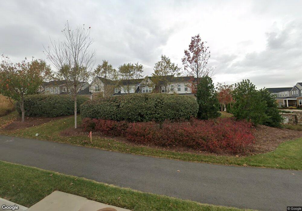 42901 Beaver Crossing Square, Ashburn, VA 20148 - photo 1