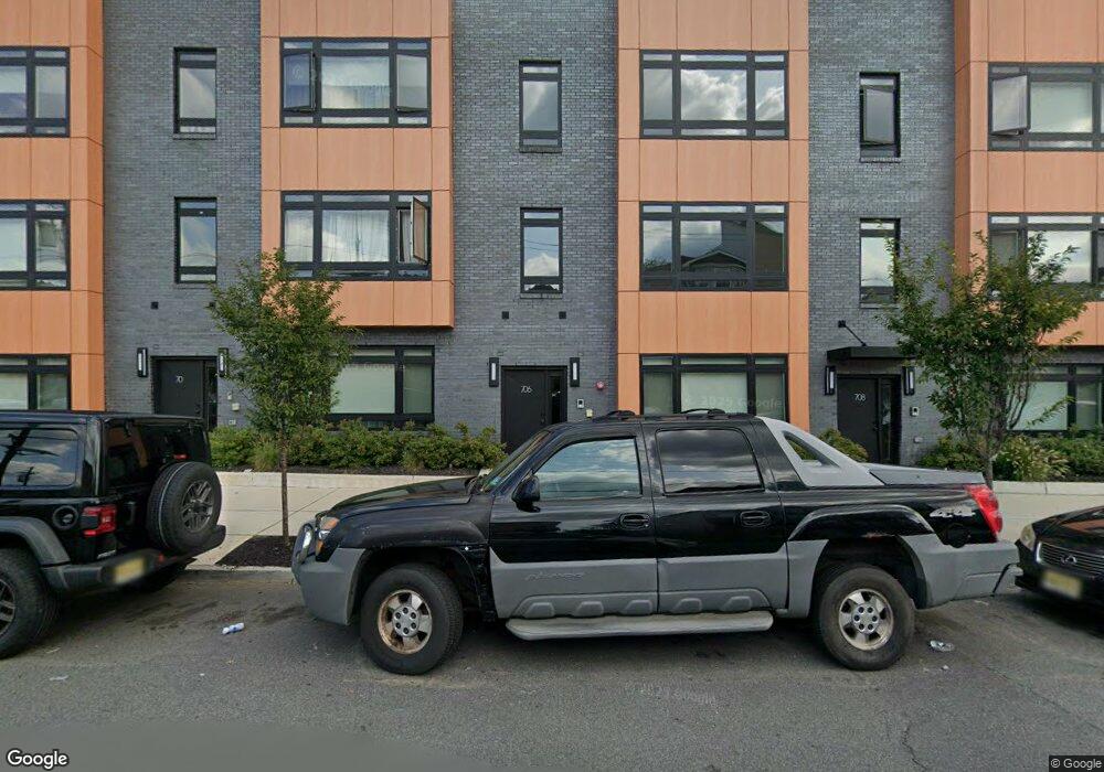 706 S 17th St unit 1, Newark, NJ 07103 - photo 1