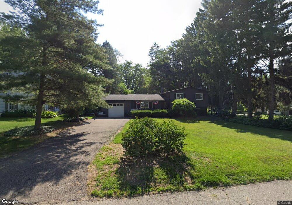 1565 Bayview Ave, West Bloomfield, MI 48324 - photo 1