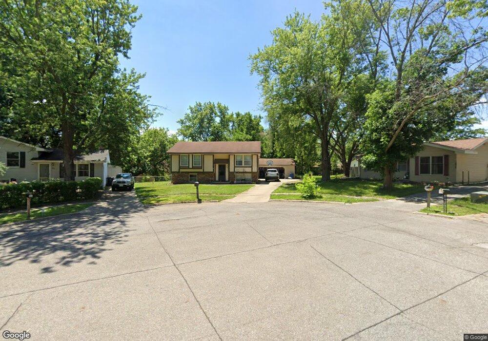 1839 Pleasant View Cir, Des Moines, IA 50320 - photo 1