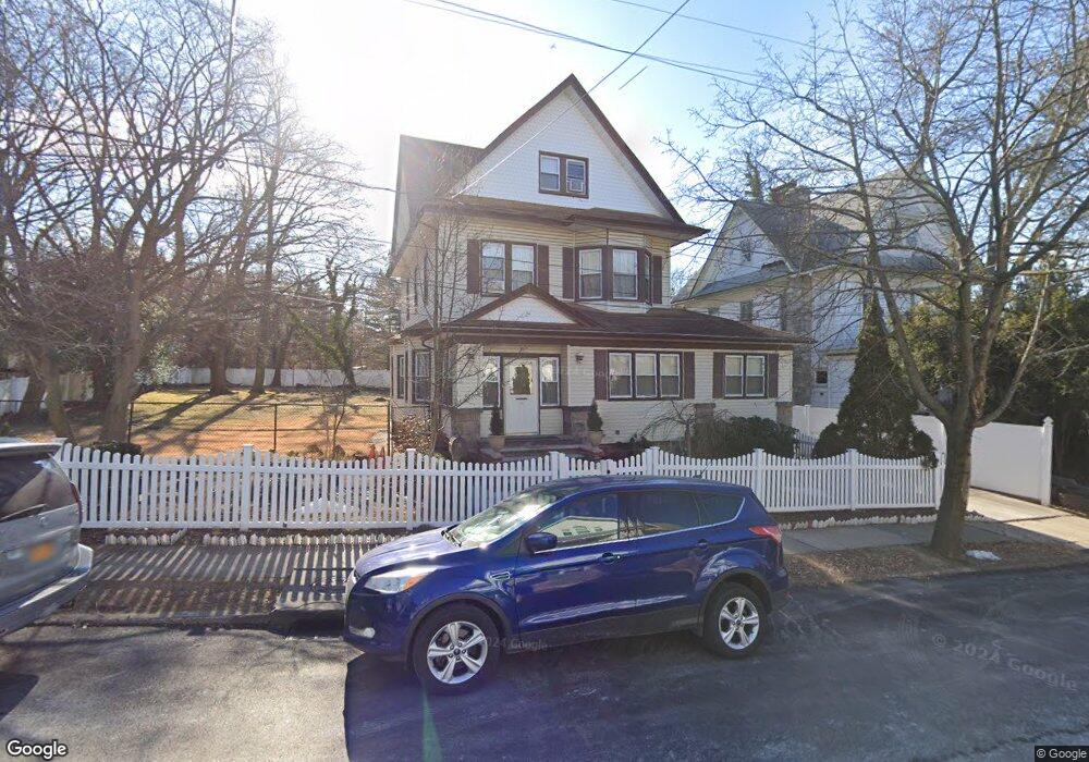 108 Belvedere Dr, Yonkers, NY 10705 - photo 1