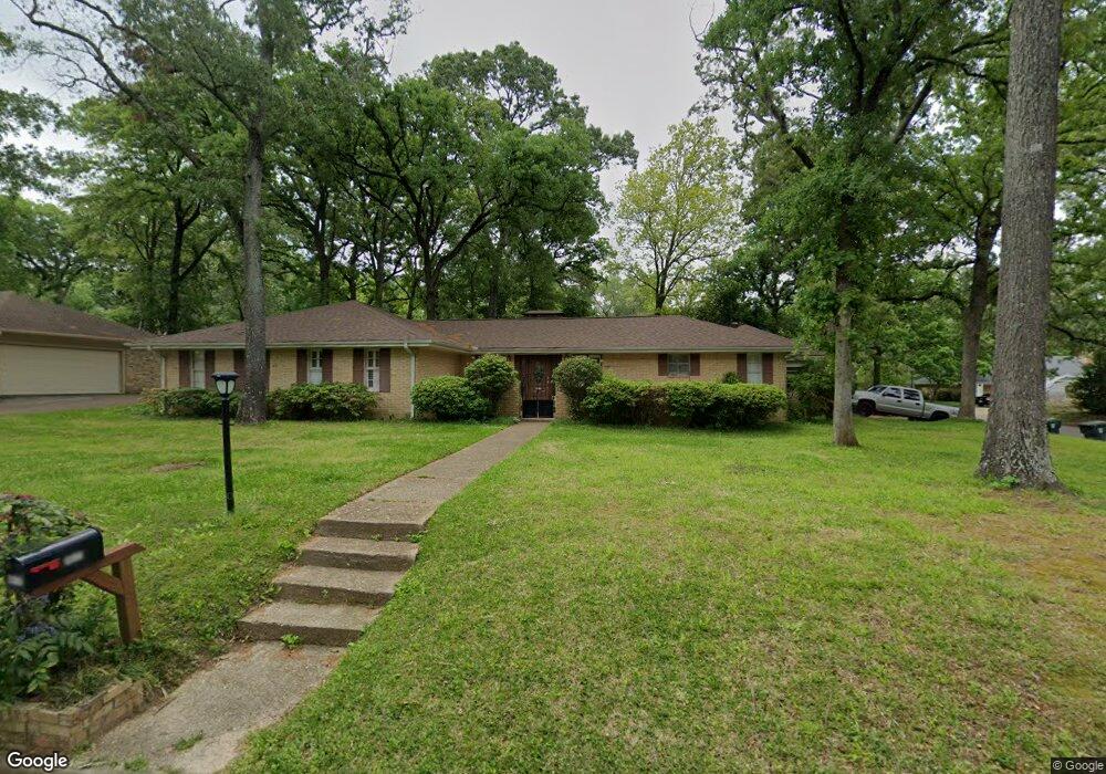 1617 Kensington Dr, Tyler, TX 75703 - photo 1