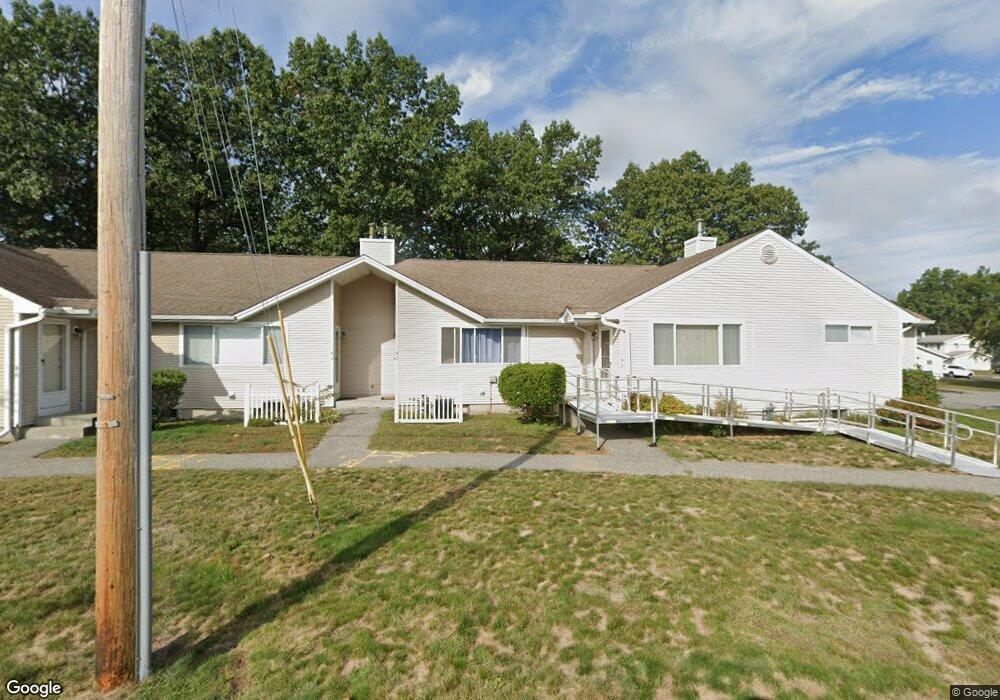 82 Outer Dr, Chicopee, MA 01022 - photo 1