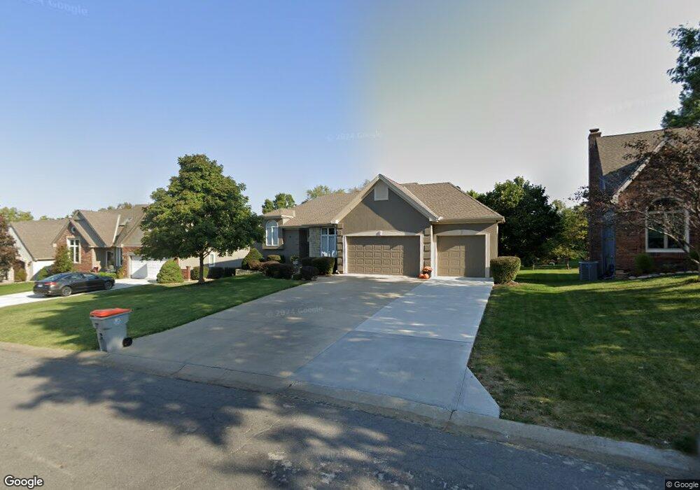 410 SW Seaside Sparrow St, Lees Summit, MO 64082 - photo 1