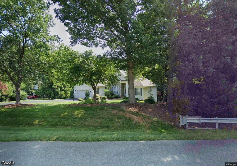 2038 Shepherds Ridge Rd, Charlottesville, VA 22901 - photo 1