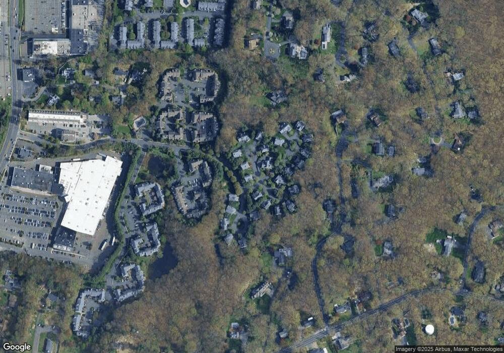 911 Foxboro Dr, Norwalk, CT 06851 - photo 1