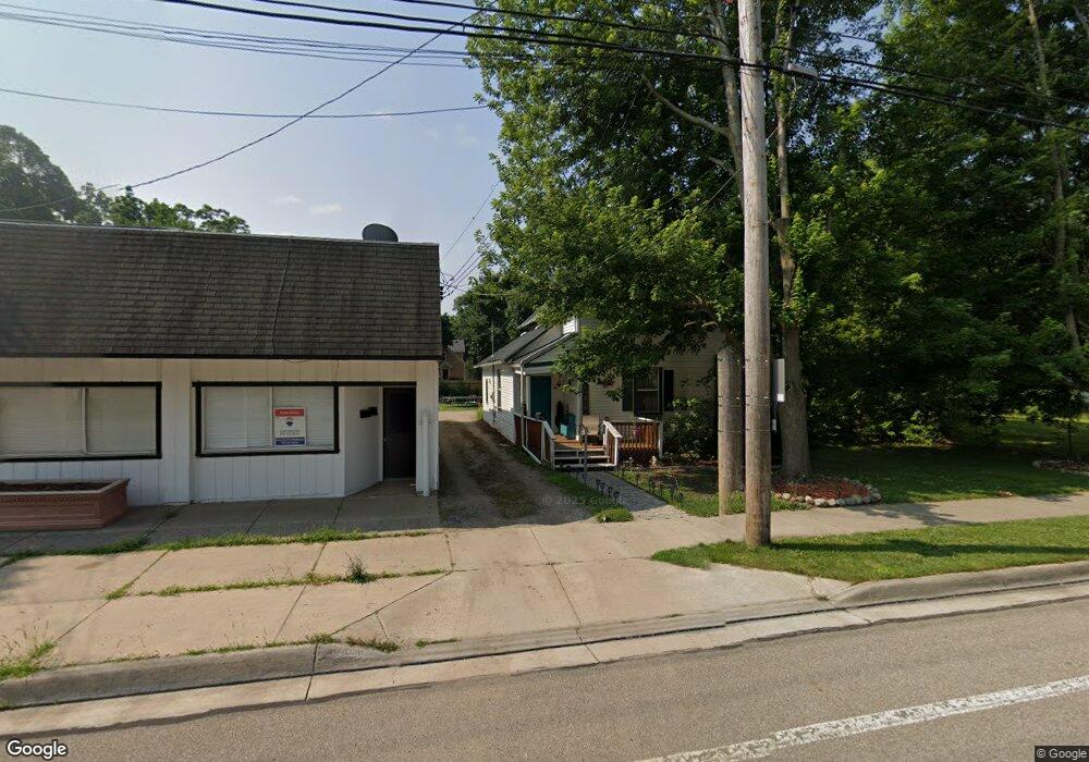 723 W Saginaw St, Lansing, MI 48915 - photo 1