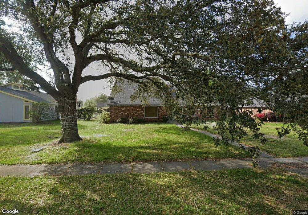 2448 22nd St, Lake Charles, LA 70601 - photo 1