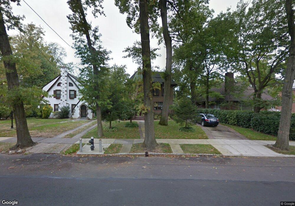 18435 Midland Pkwy, Jamaica, NY 11432 - photo 1