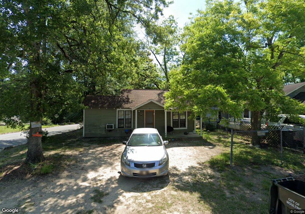 701 6th St SE, Moultrie, GA 31768 - photo 1