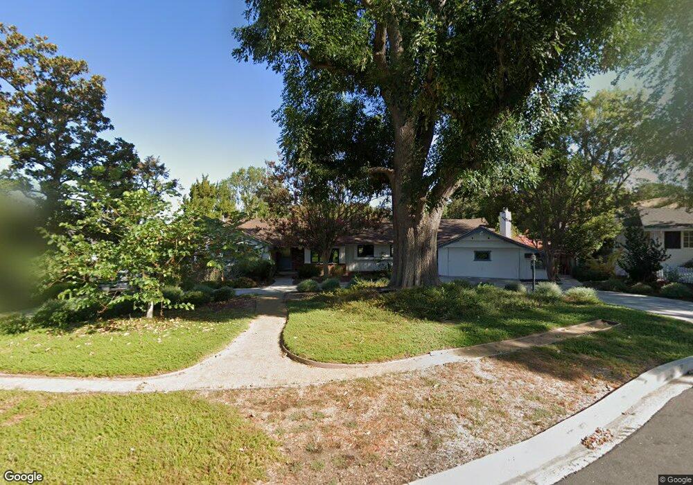 20647 Martinez St, Woodland Hills, CA 91364 - photo 1