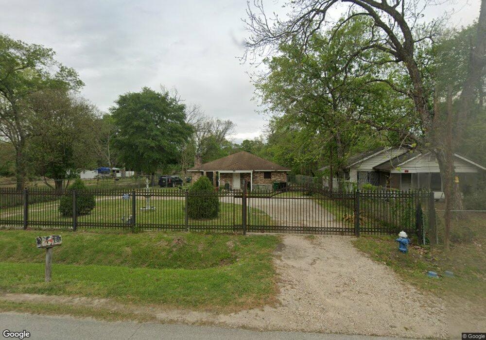 1618 Wilburforce St, Houston, TX 77091 - photo 1