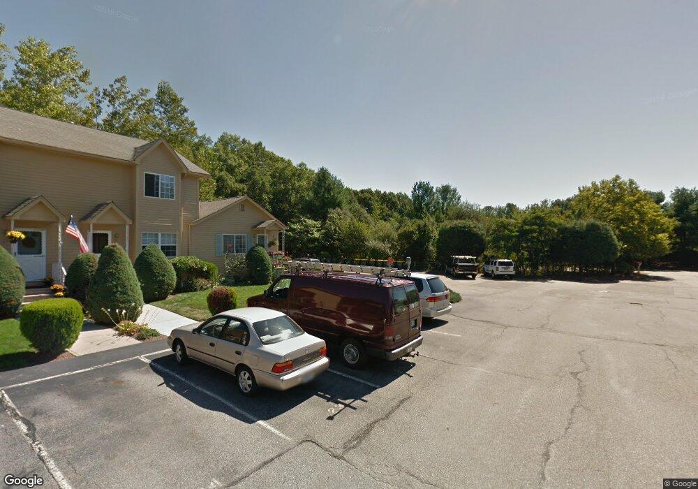 2 Magnum Ct unit 22, Smithfield, RI 02917 - photo 1