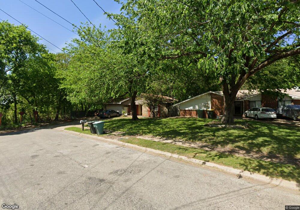 1617 E Hilton St, Sherman, TX 75090 - photo 1