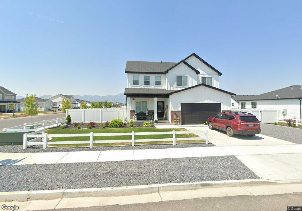 584 S 690 E, Hyrum, UT 84319 - photo 1