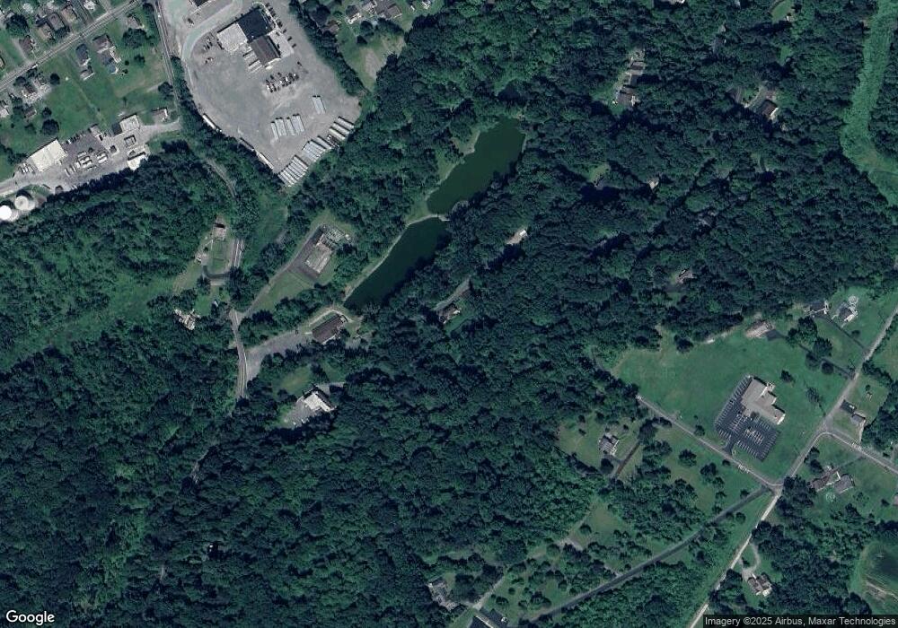 2316 Farmington Ave, Boyertown, PA 19512 - photo 1