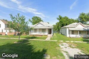 212 S 11th St, Wymore, NE 68466