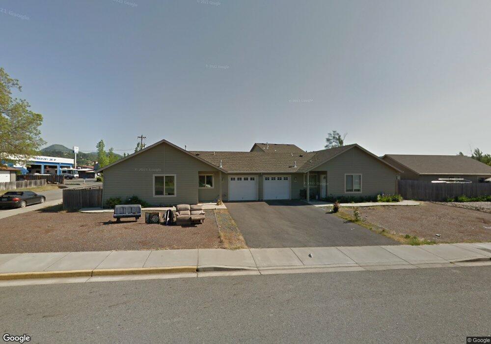 401 Marion Ln, Grants Pass, OR 97527 - photo 1