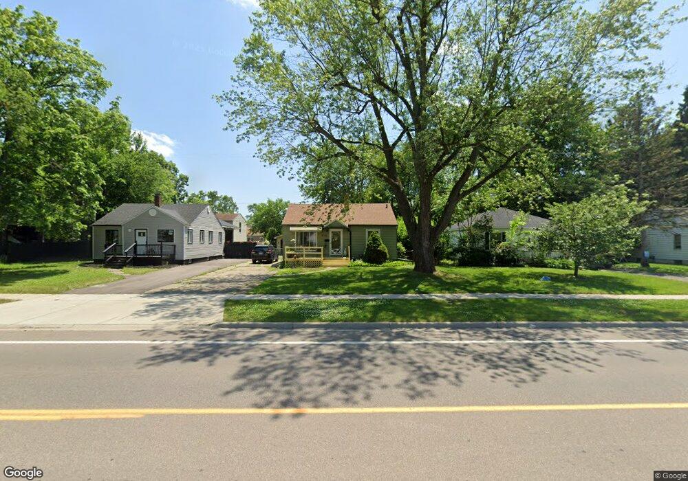 616 E Atherton Rd, Flint, MI 48507 - photo 1