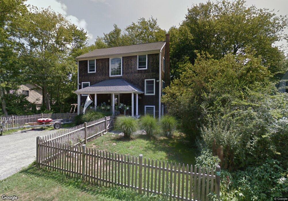 17 Maple Ave, Jamestown, RI 02835 - photo 1