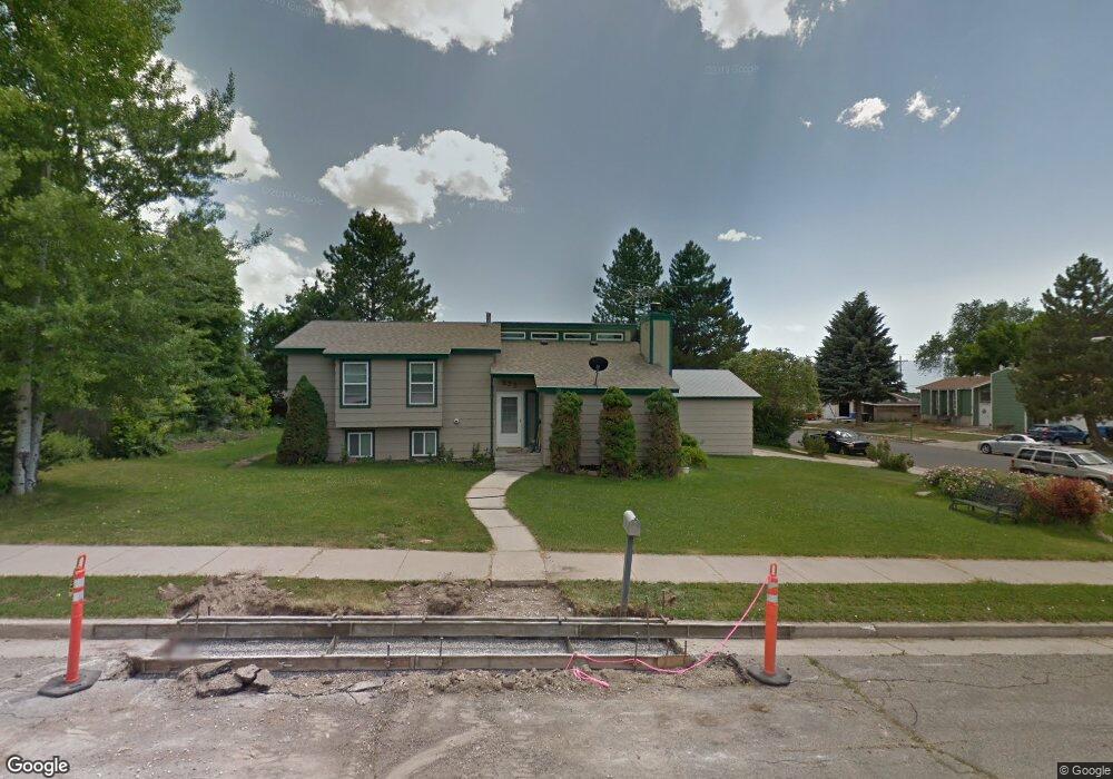 672 Maple Dr, Smithfield, UT 84335 - photo 1