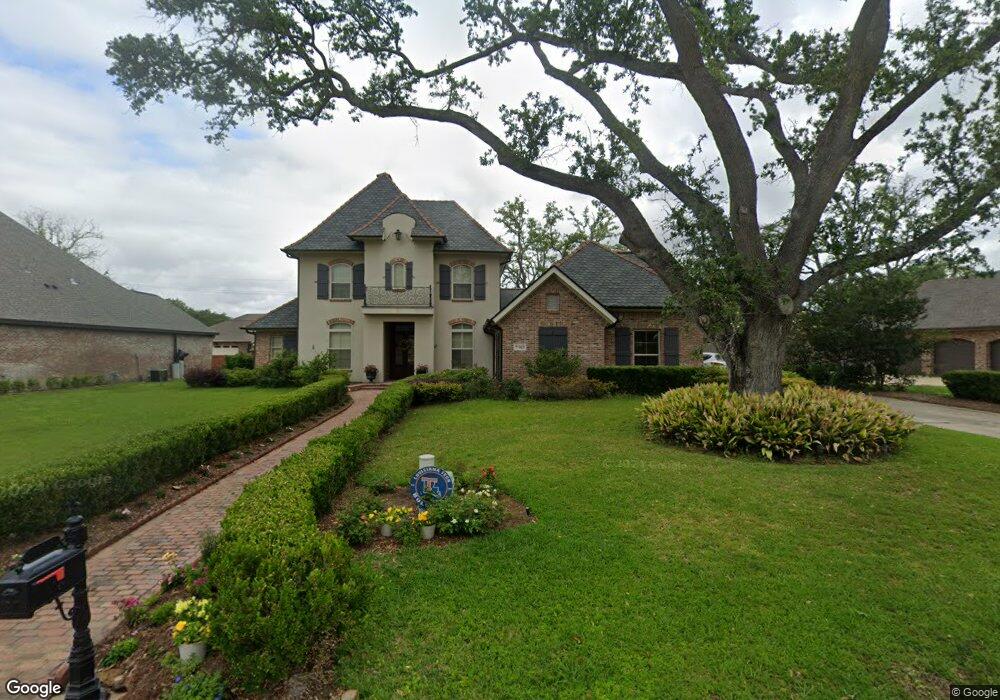 2408 Oak Alley, Lake Charles, LA 70605 - photo 1