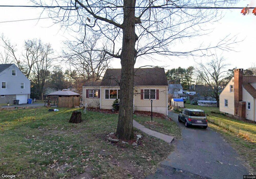 130 Greenwood Dr, Manchester, CT 06042 - photo 1