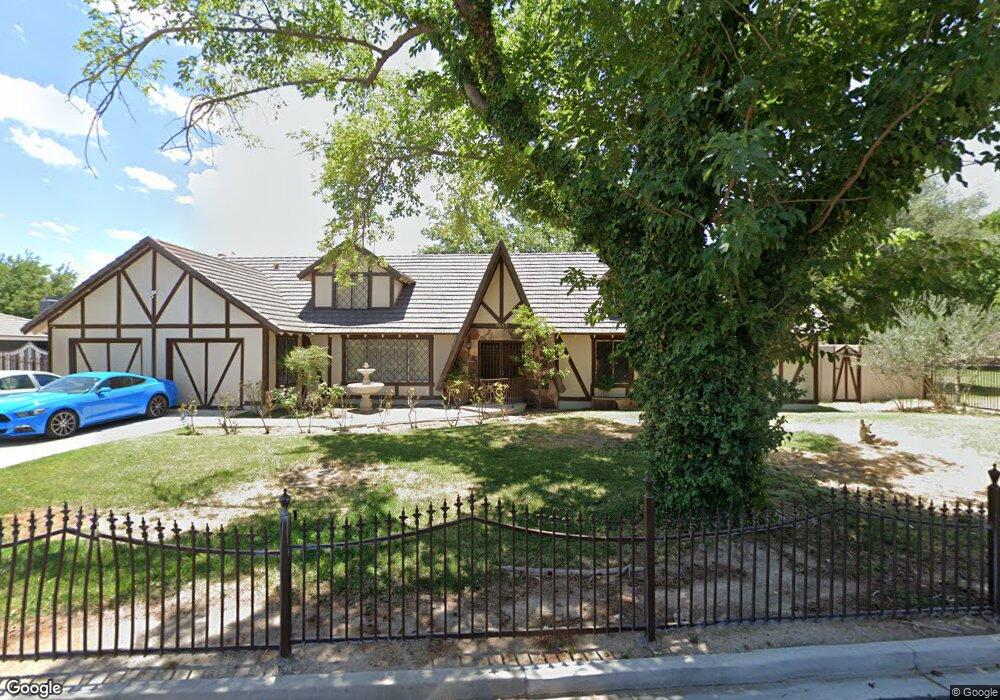 3653 N Rosecrest Cir, Las Vegas, NV 89121 - photo 1