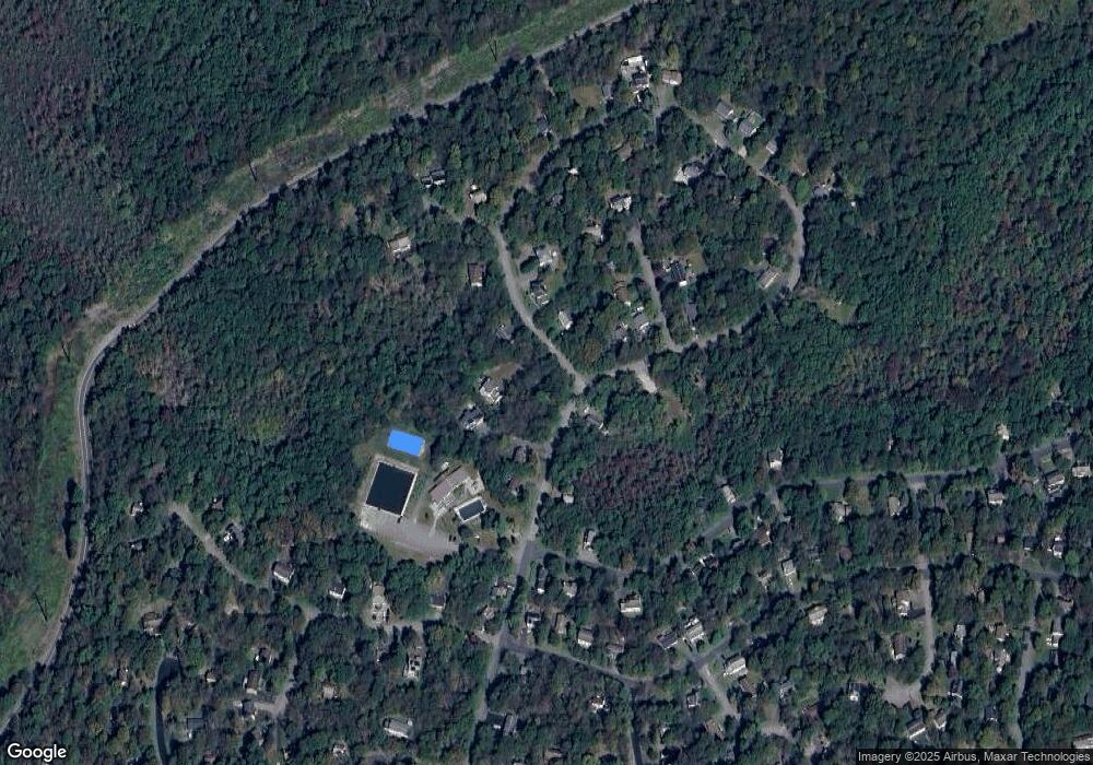 9640 Stony Hollow Dr, Tobyhanna, PA 18466 - photo 1