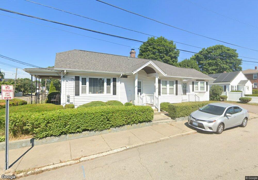 508 Benefit St, Pawtucket, RI 02861 - photo 1