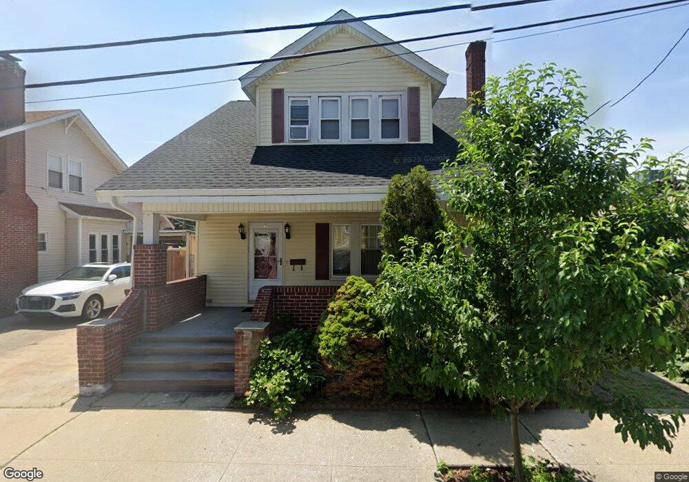 6 Parkview Ave, Providence, RI 02905 - photo 1