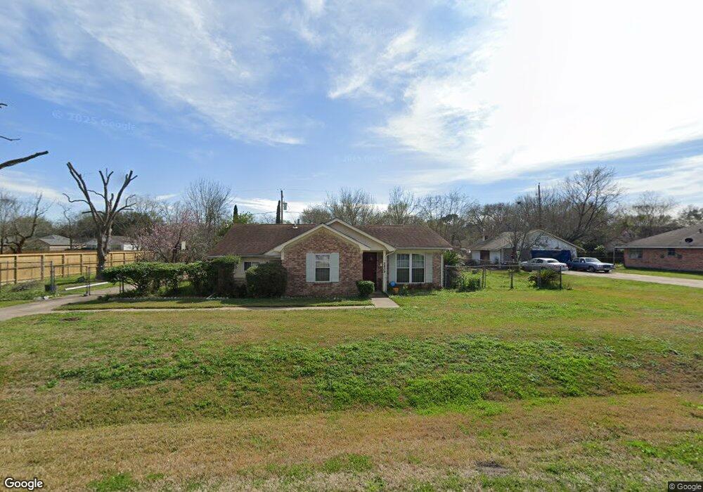 2839 Orion St, Houston, TX 77088 - photo 1